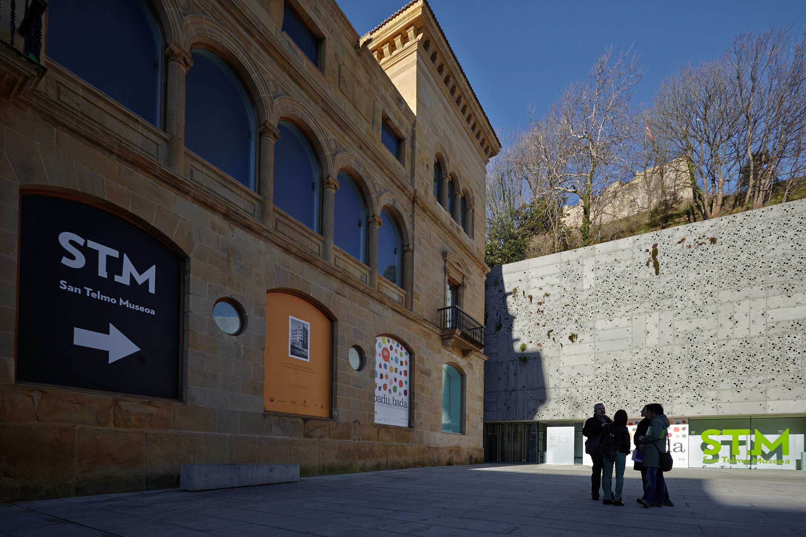 Fachada del museo San Telmo.