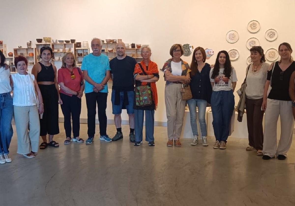 Alumnado del curso de cerámica de Foronda.