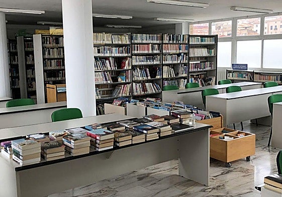 Biblioteca pública de Funes.