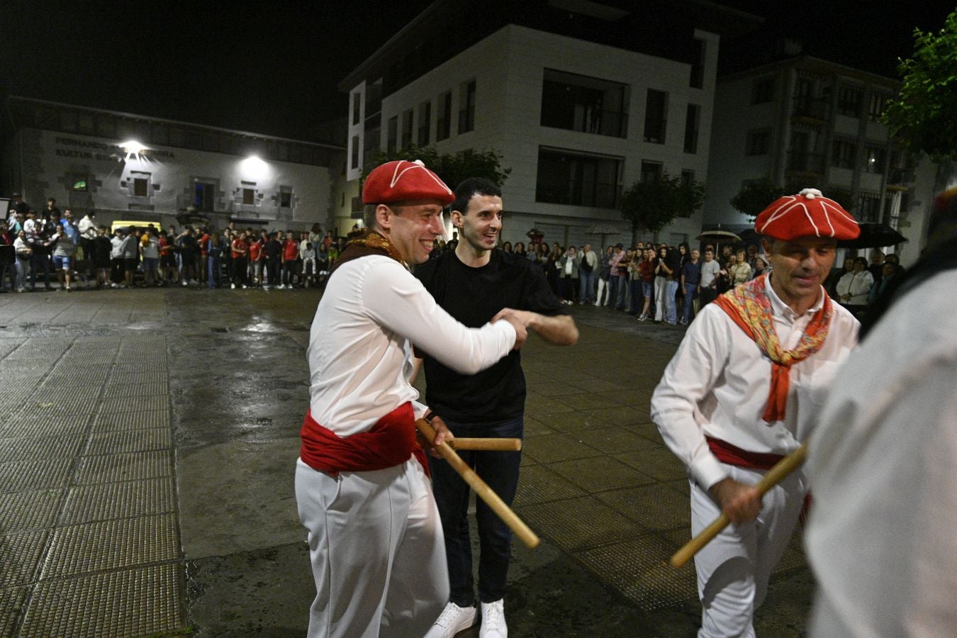 Recibimiento a Jokin Altuna en Amezketa