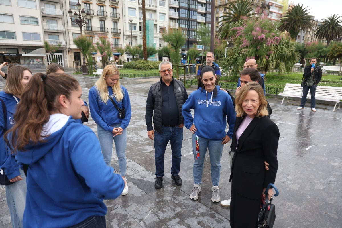 Recibimiento en Donostia a las campeonas