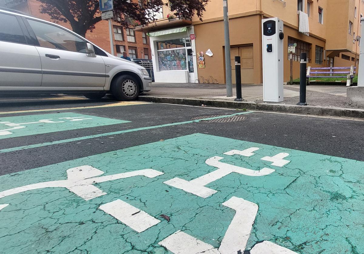 Las empresas locales ya pueden solicitar cargadores eléctricos para vehículos