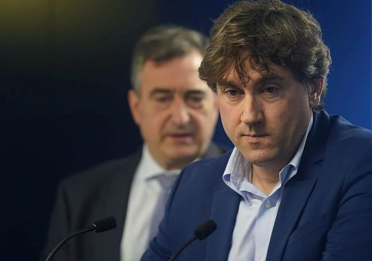 Andueza, en la mañana de este martes en el Parlamento.