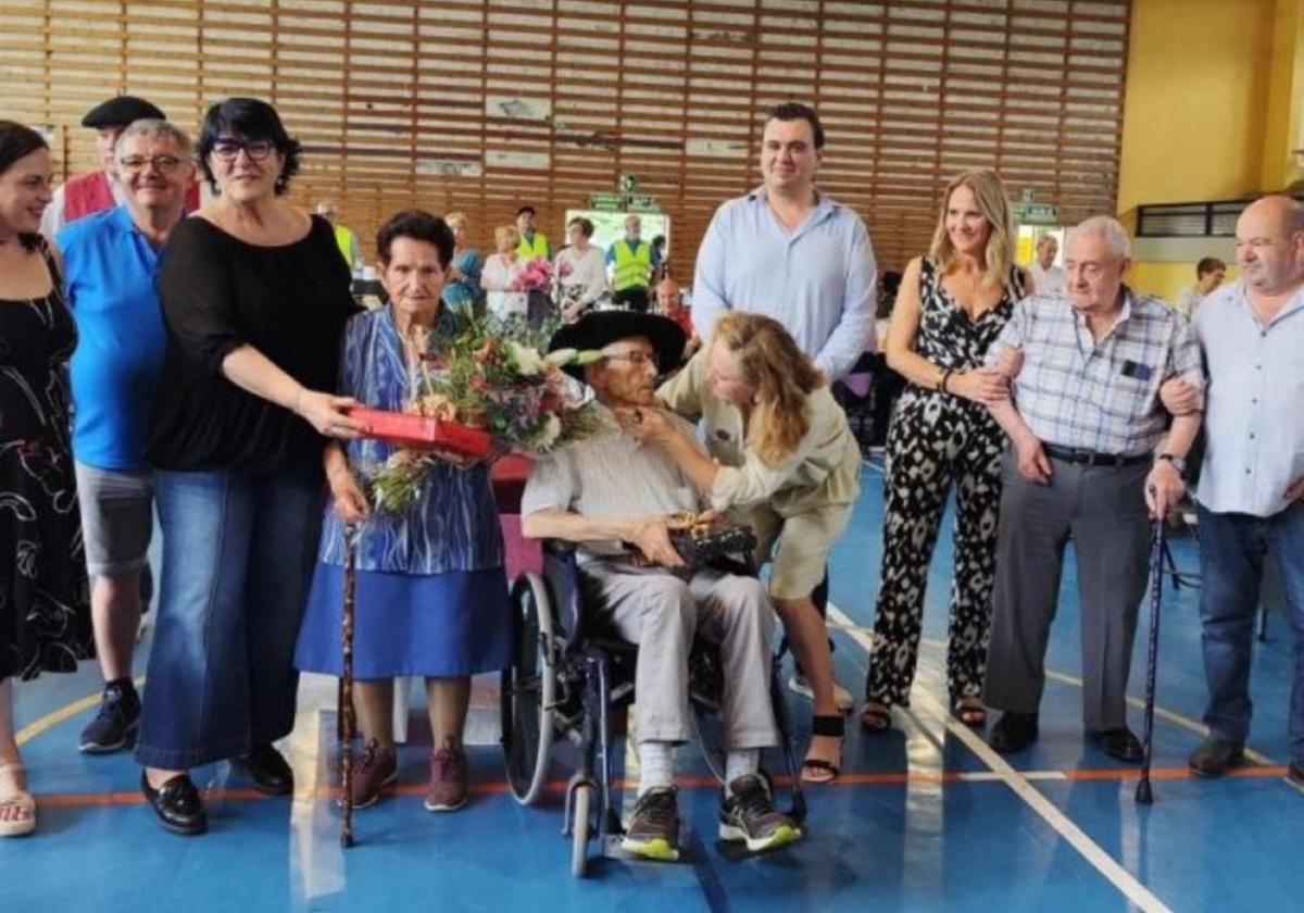 Homenaje a 530 jubilados en Musakola