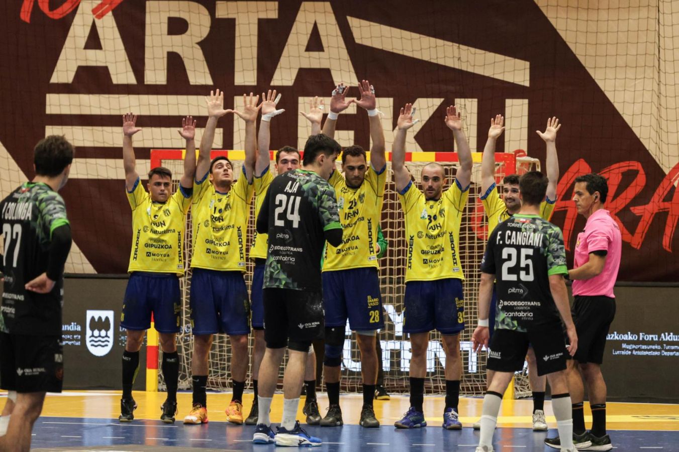 Bidasoa-Irun 31 - Torrelavega 28