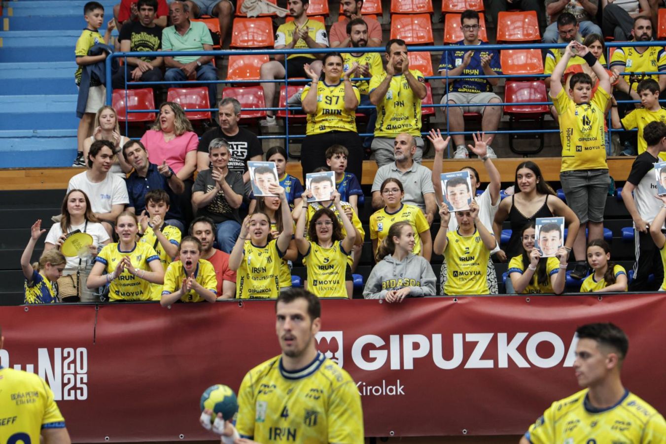Bidasoa-Irun 31 - Torrelavega 28
