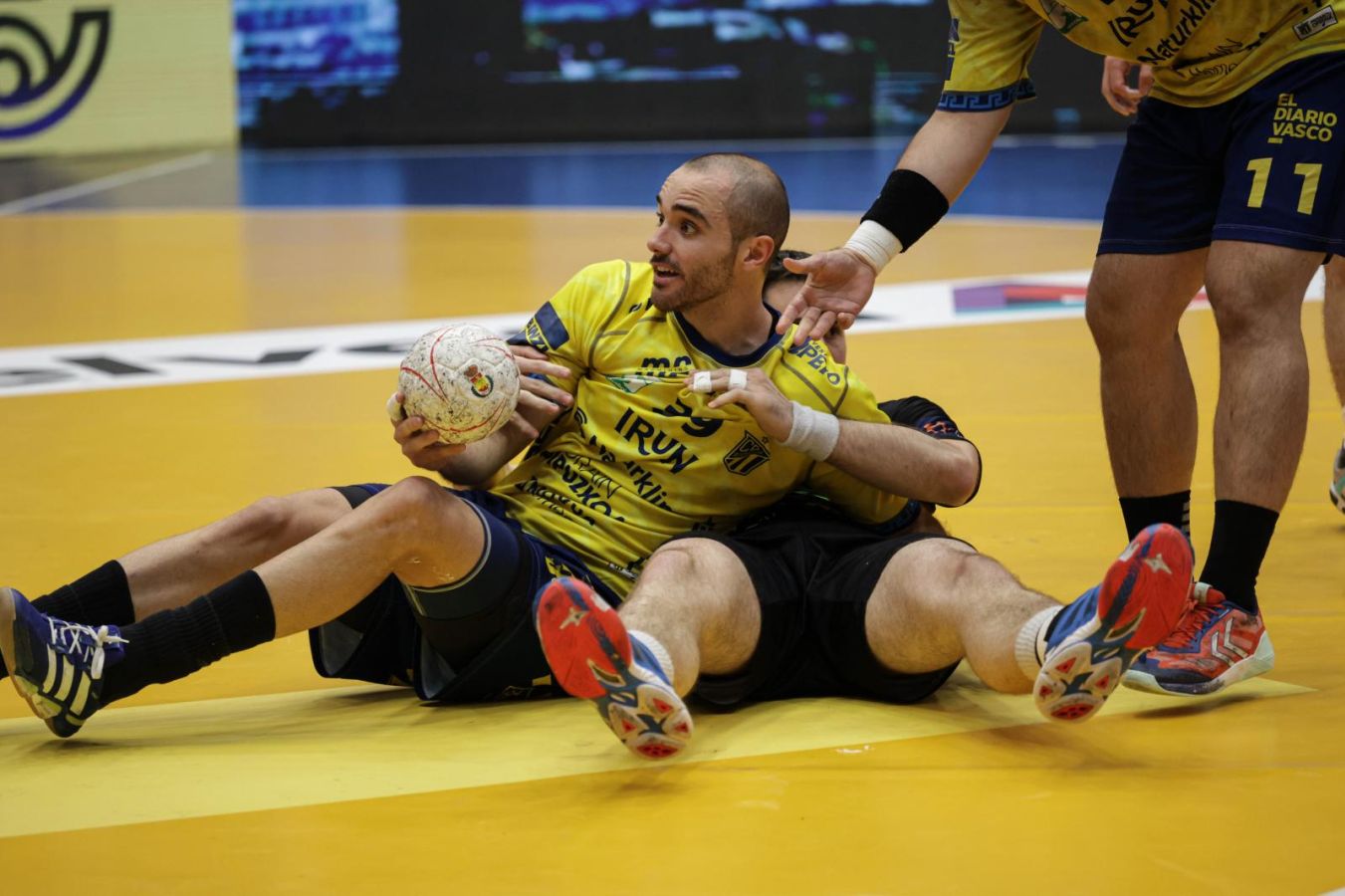 Bidasoa-Irun 31 - Torrelavega 28