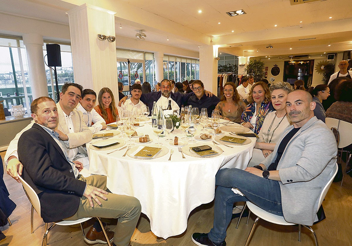 Carlos Muro, Ciro Carro, José Manuel Borrella, Ane Berasategui, Josu Unsain, David de Jorge, Borja García, Oihana Subijana, Itsasne Markaide, Natalia López y Jorge Bretón llegaron desde los restaurantes Akelarre y Martín Berasategui