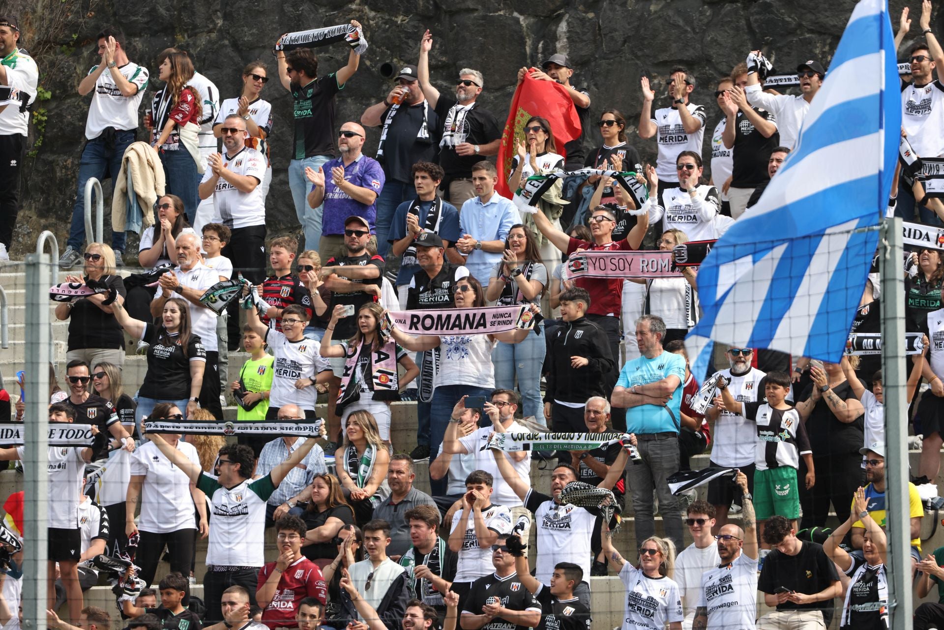 Imanol, entre el millar y medio de espectadores en Zubieta para ver al Sanse