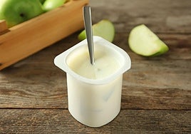 La cantidad de yogur recomendada por una nutricionista para no pasarse con azúcares y grasas