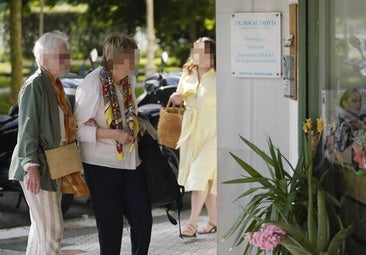 Dos mujeres de Baiona acceden a la consulta del doctor Trotta en el centro de Donostia.