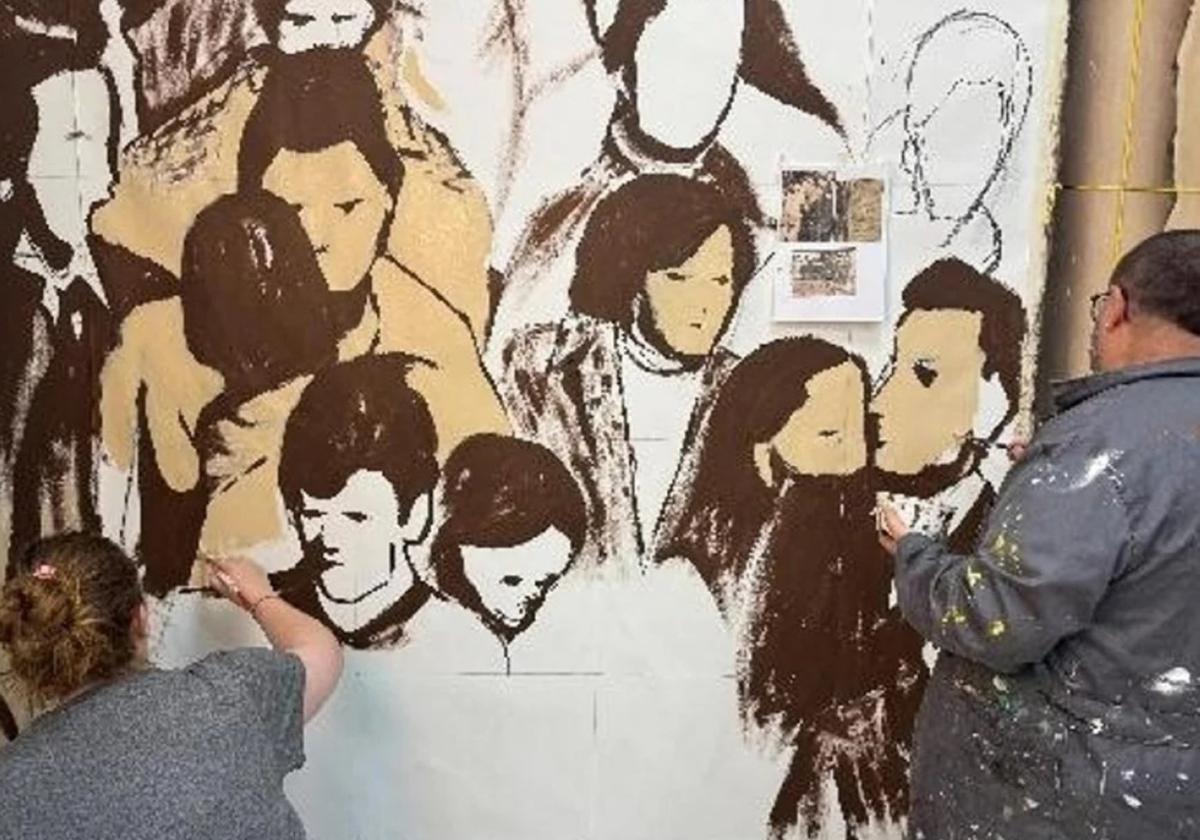 La reproducción en tela del simbólico mural.
