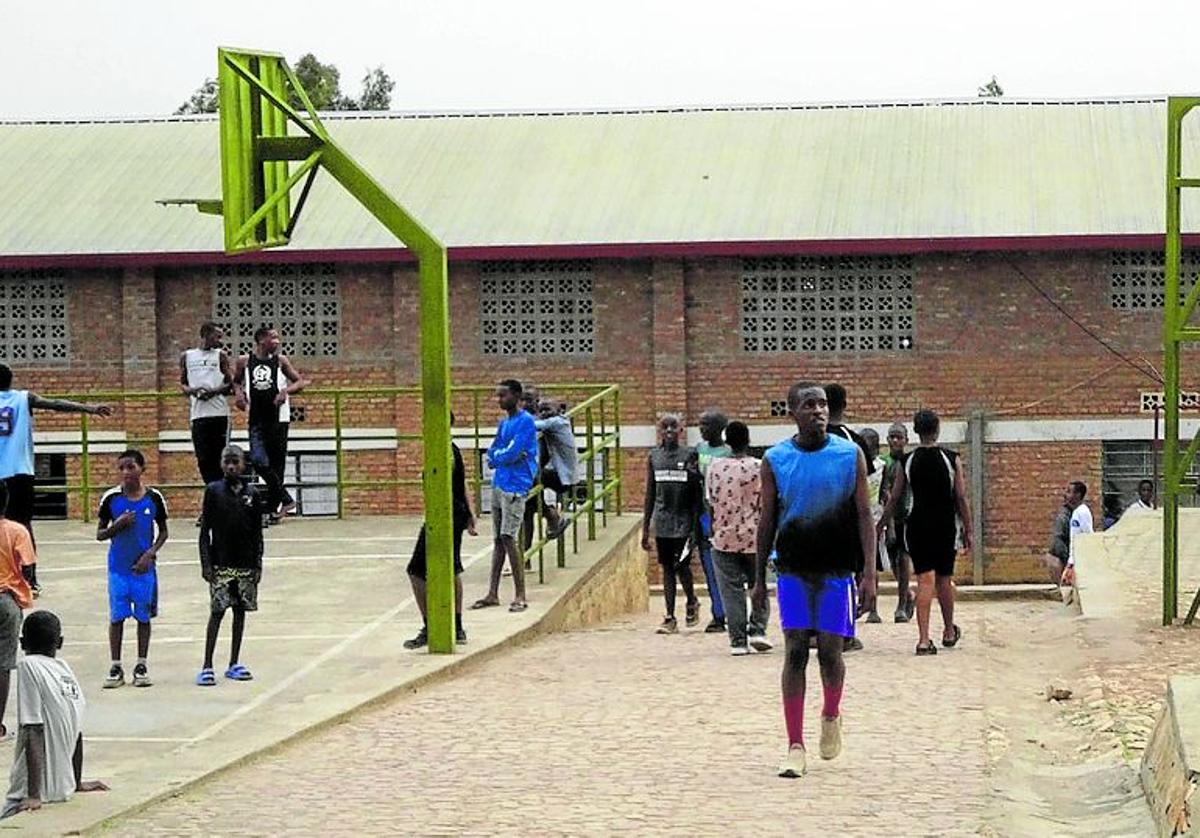 Más de 800 alumnos estudian en el colegio San Ignacio de Mugina.