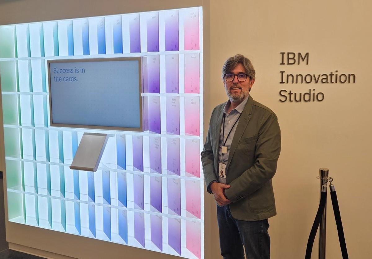Mikel Díez, en el IBM Innovation Studio, situado en el centro de Manhattan.