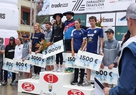 La belga Hanne De Vet en la categoría femenina y el manchego Antonio Benito en la categoría masculina fueron los vencedores del pasado año de la Zarauzko Triatloia.