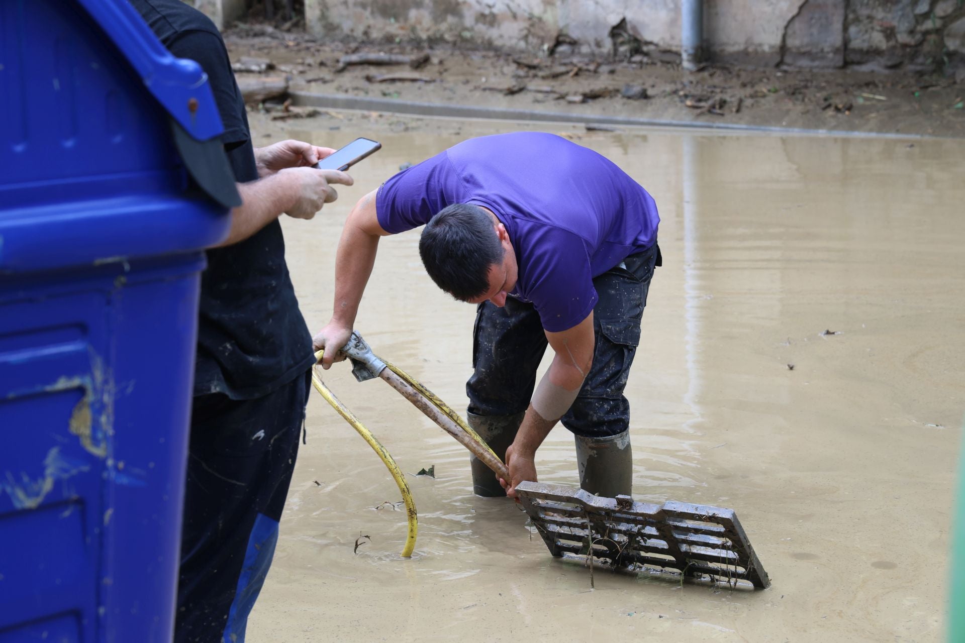 Las imágenes de los desperfectos que deja la tromba de agua en Tolosaldea y Goierri