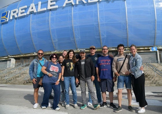 Seguidores de Springsteen que este domingo acudieron Anoeta.