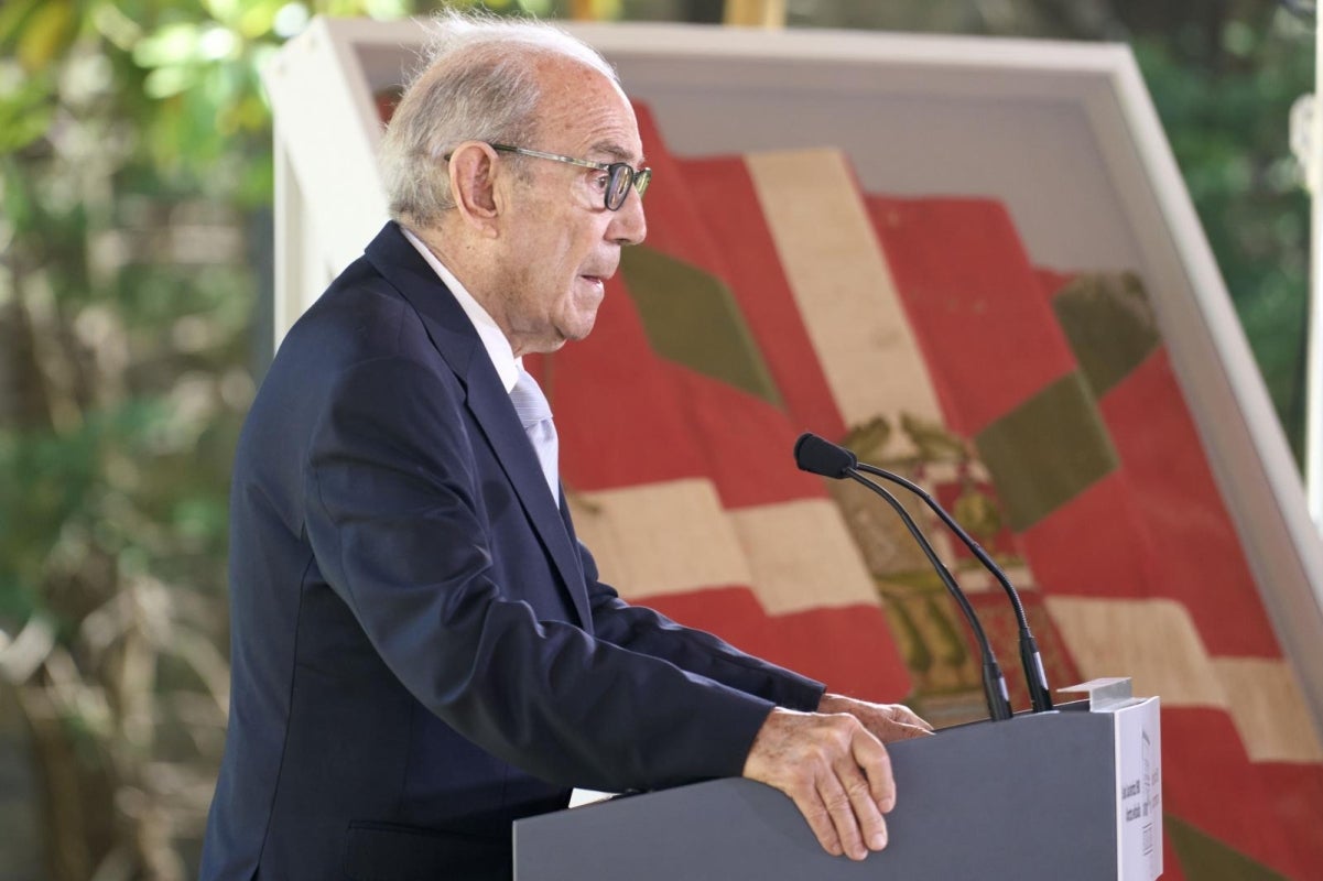 Homenaje a Garaikoetxea en Ajuria Enea