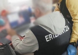 Una denuncia en Lasarte-Oria posibilita una detención en Toledo por pornografía infantil y agresión sexual a menores
