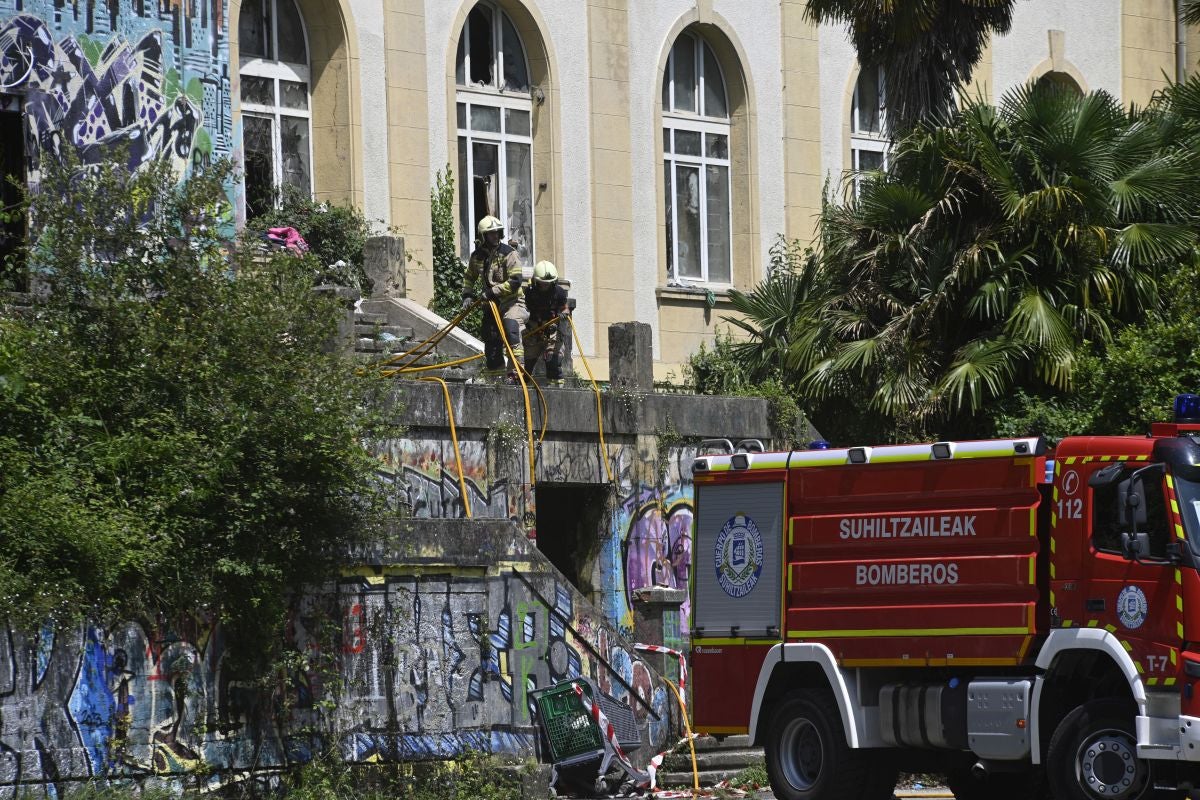 Estas son las imágenes tras el incendio en Martutene