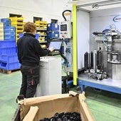 El Gobierno Vasco mantiene el crecimiento económico para este año en el 2,1% y reduce una décima, hasta el 1,7%, el próximo