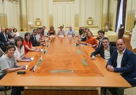 Responsables forales en la firma de la renovación del convenio