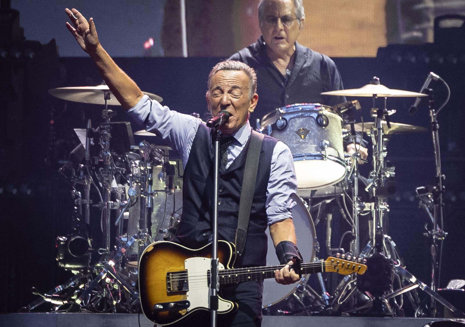 Anoeta se rinde al show de Bruce Springsteen