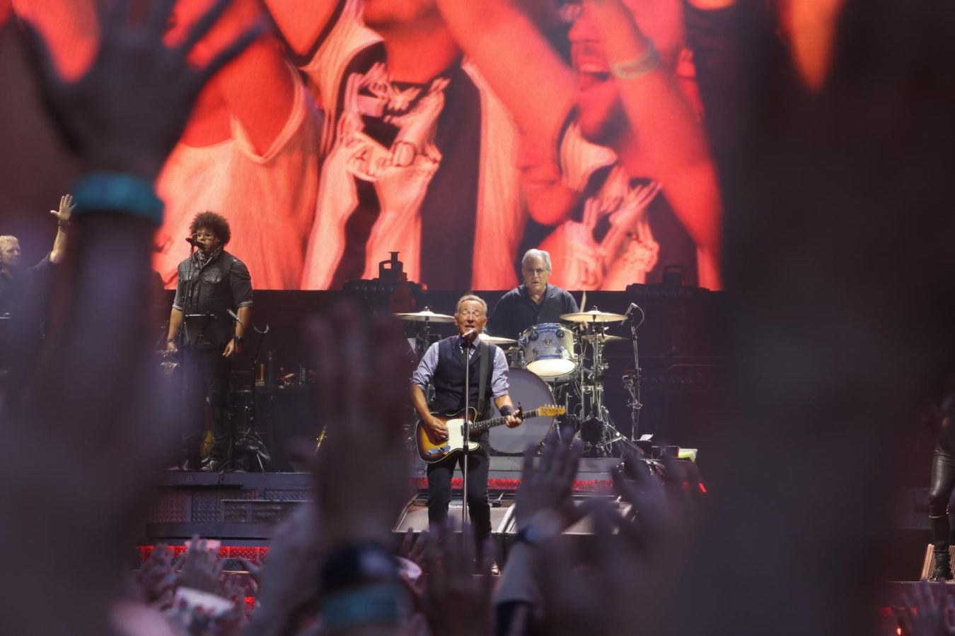 Anoeta se rinde al show de Bruce Springsteen