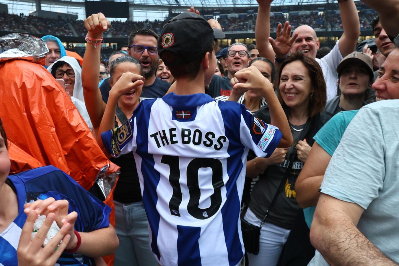 Anoeta se rinde al show de Bruce Springsteen