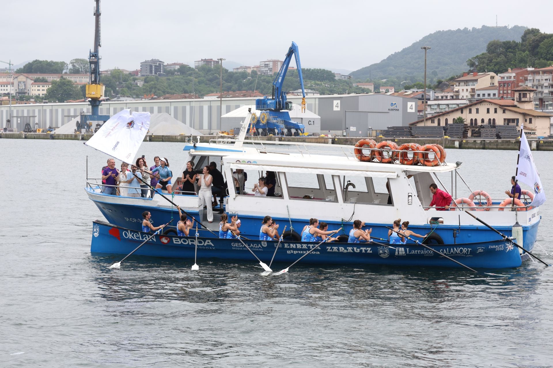 Zarautz se cuela en la fiesta de San Juan