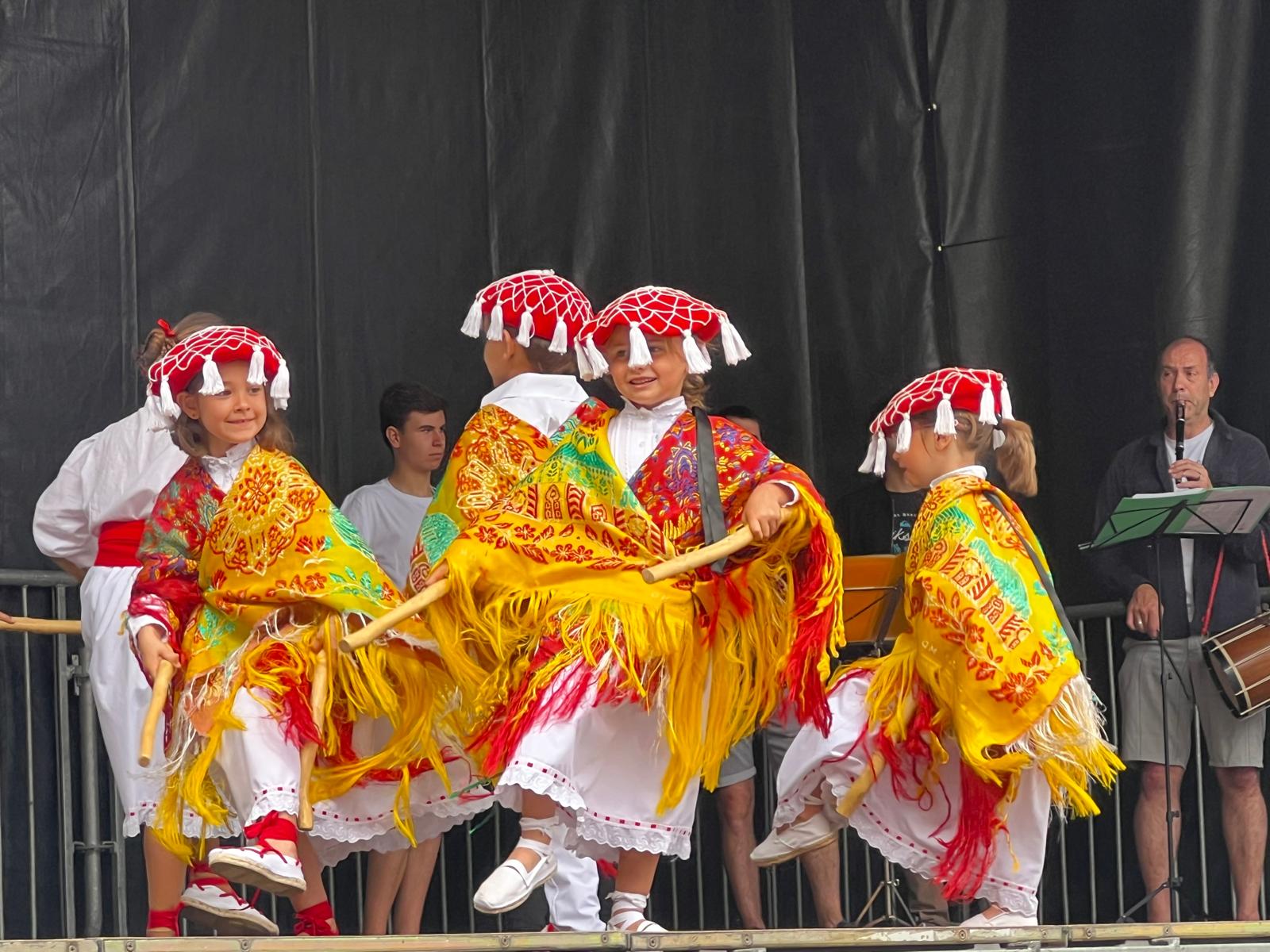 Los niños tomaron el mando de la fiesta