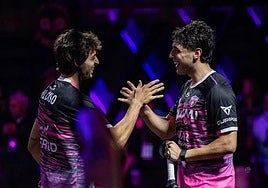 Tapia y Alonso celebran la victoria.