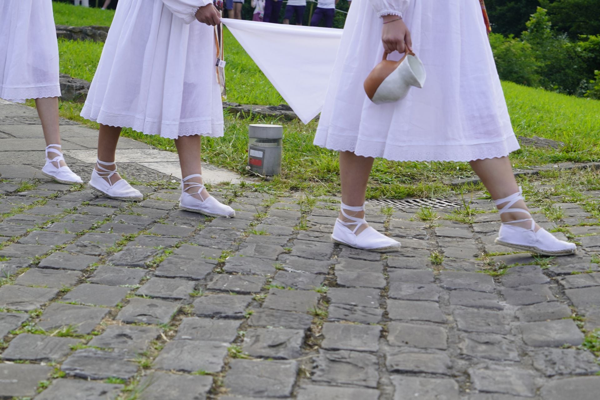 Kantuak, dantzak eta jendetza Igartzan