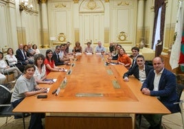 La firma se ha realizó en un acto celebrado el viernes en el Palacio Foral.