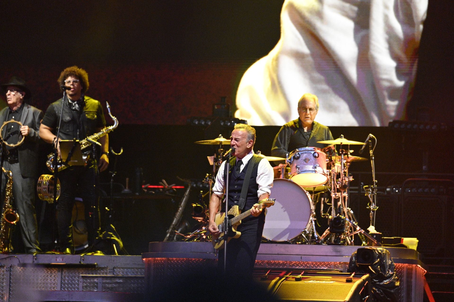 Bruce Springsteen vuelve a cautivar al público en Donostia