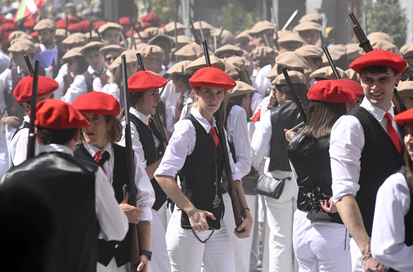 Tolosa, firme en su día grande y en un sofocante calor