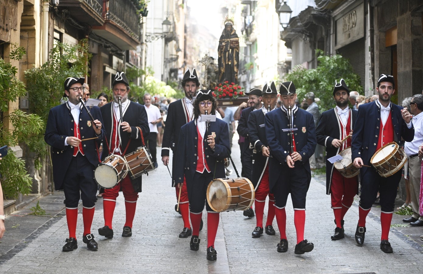 Tolosa, firme en su día grande y en un sofocante calor