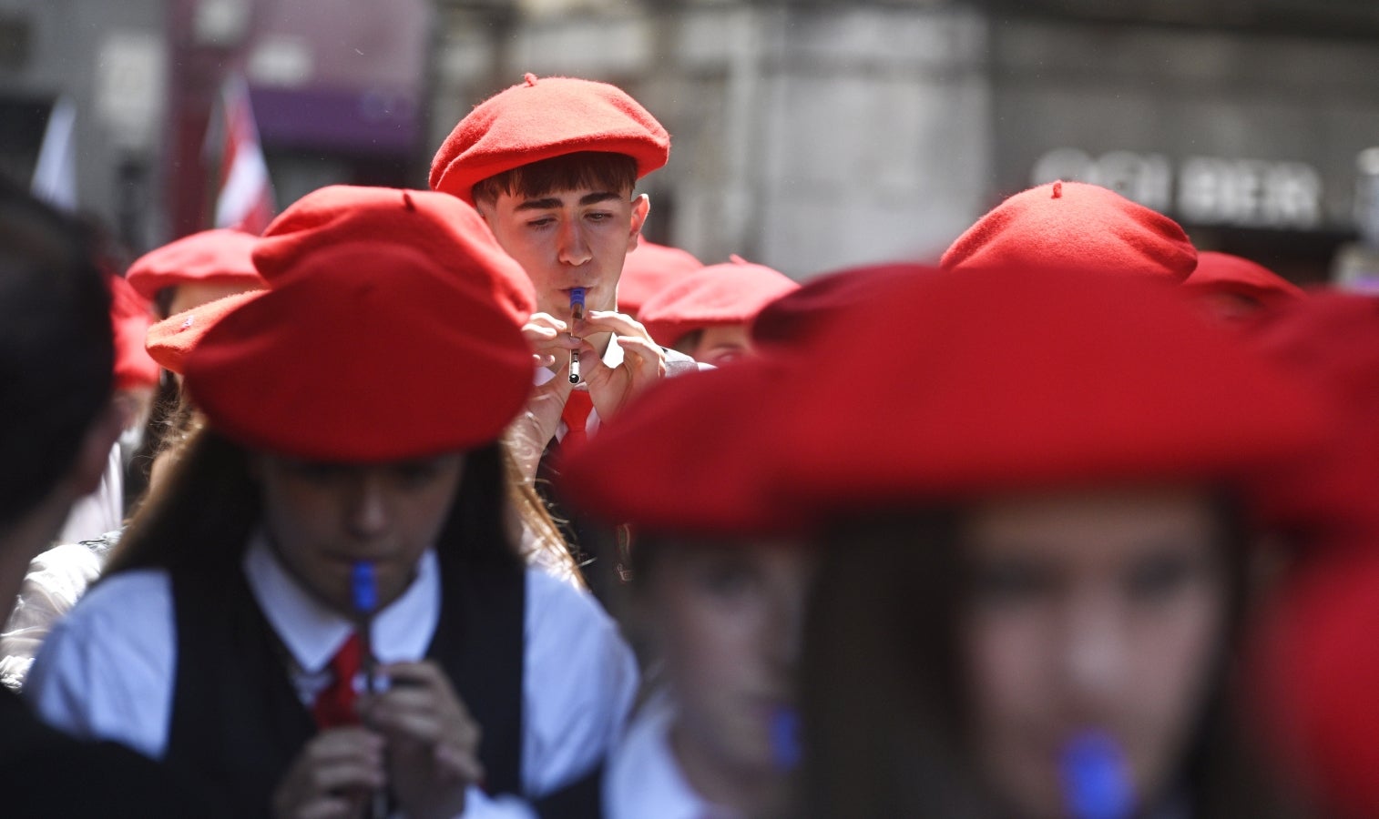 Tolosa, firme en su día grande y en un sofocante calor