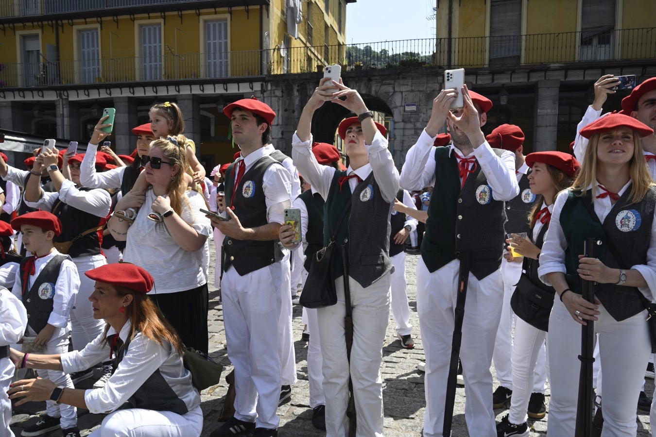 Tolosa, firme en su día grande y en un sofocante calor