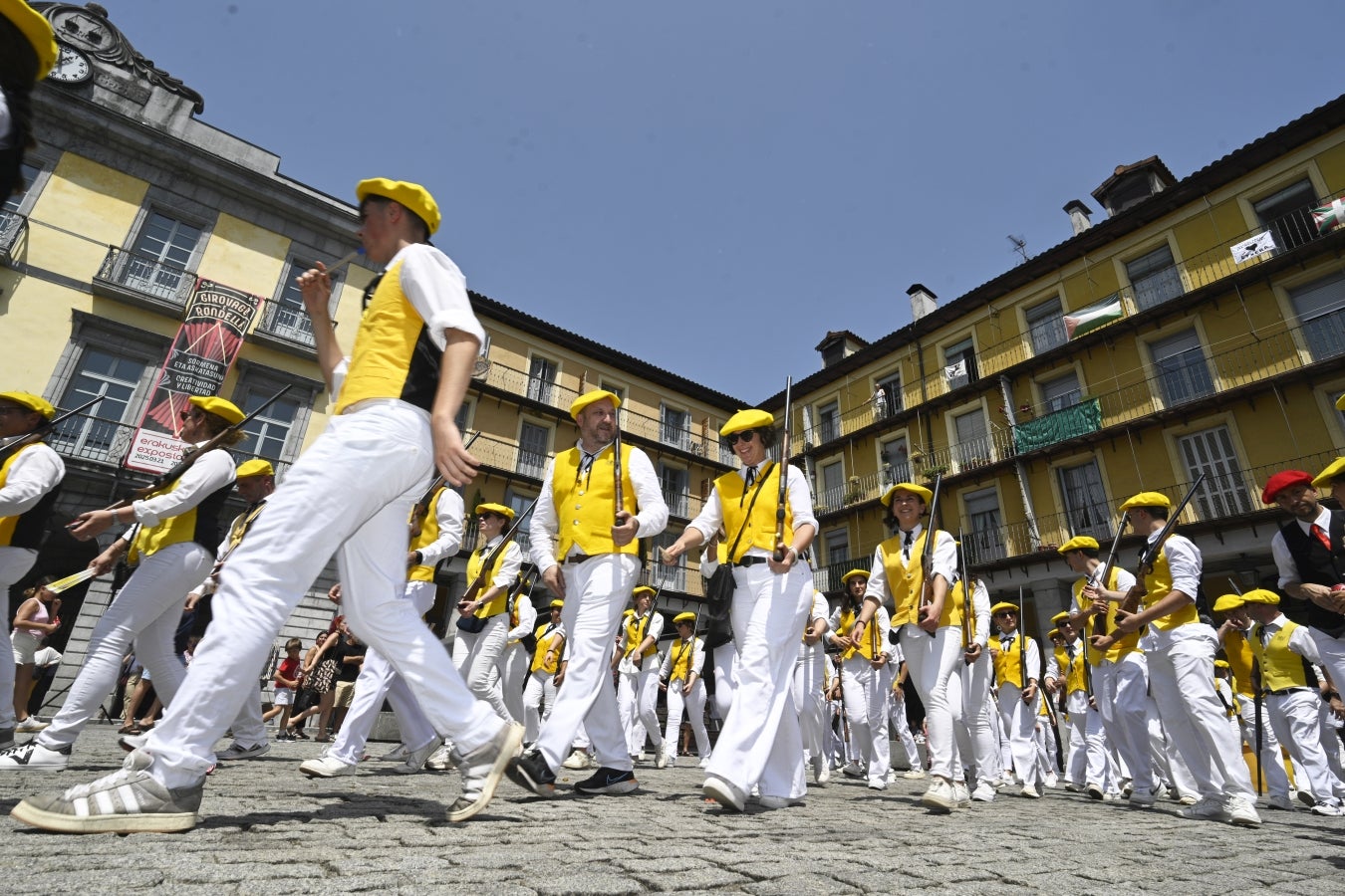 Tolosa, firme en su día grande y en un sofocante calor