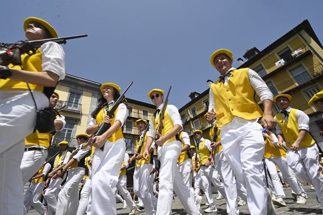 Tolosa, firme en su día grande y en un sofocante calor