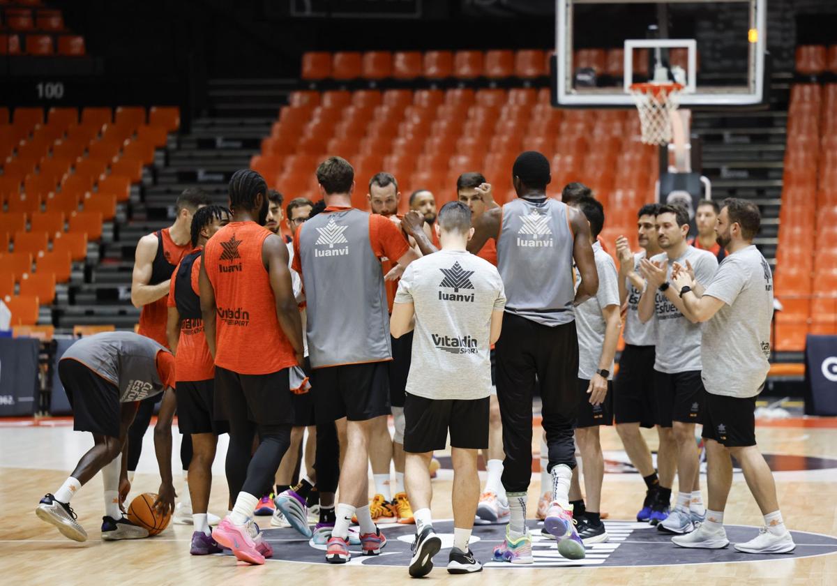 Un choque sin red para el Valencia y la opción de certificar el título del Real Madrid