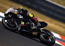 Iñigo Iglesias destaca con el nuevo equipo y ya ha sumado su primera victoria.