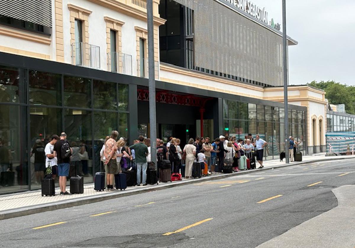 «En San Sebastián no hay taxis»