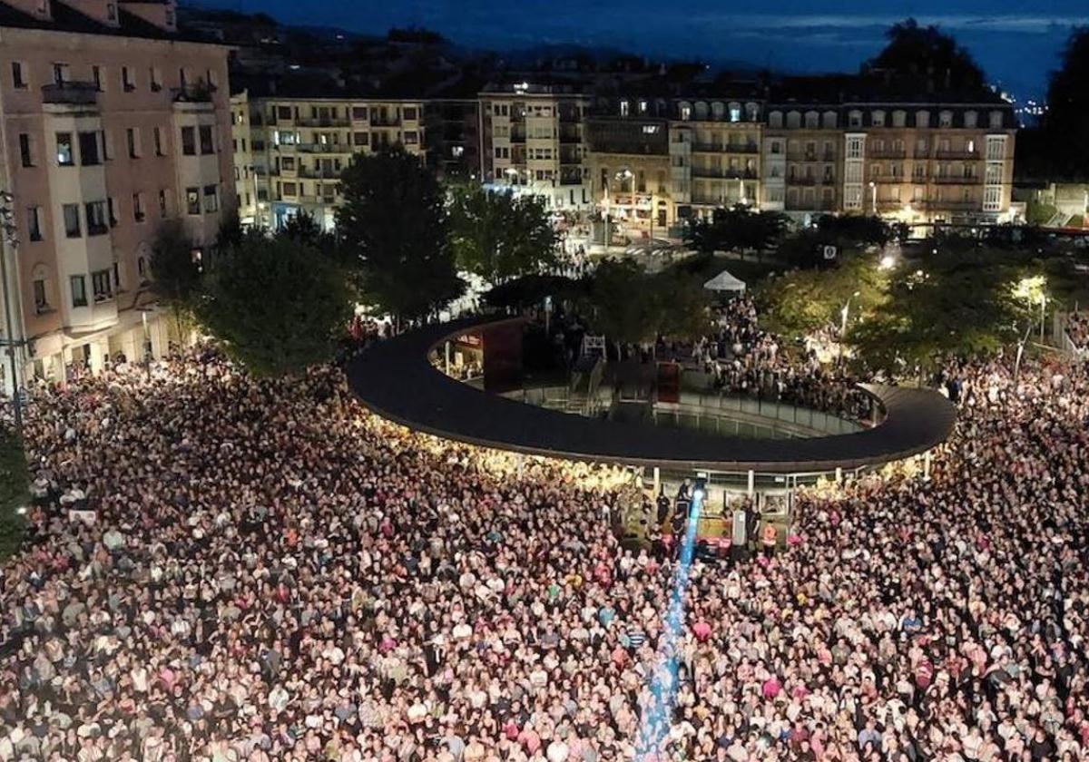 Los conciertos del programa de los Sanmarciales de Irun siempre congregan a un gran número de gente-.