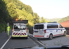 Lugar donde se ha producido el accidente en la carretera GI-2634, a la altura del término municipal de Errezil.