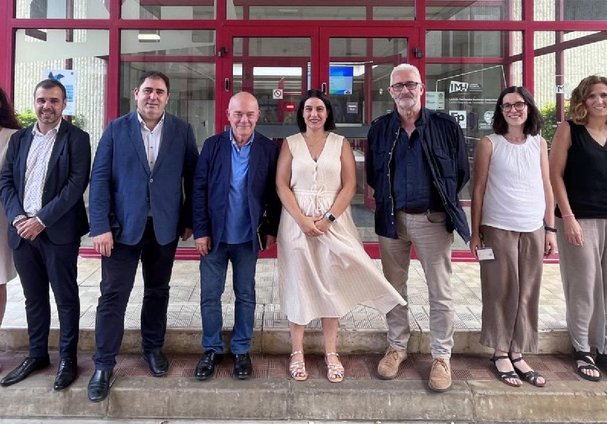 El Consejero de Universidades encabeza una visita institucional a IMH Campus