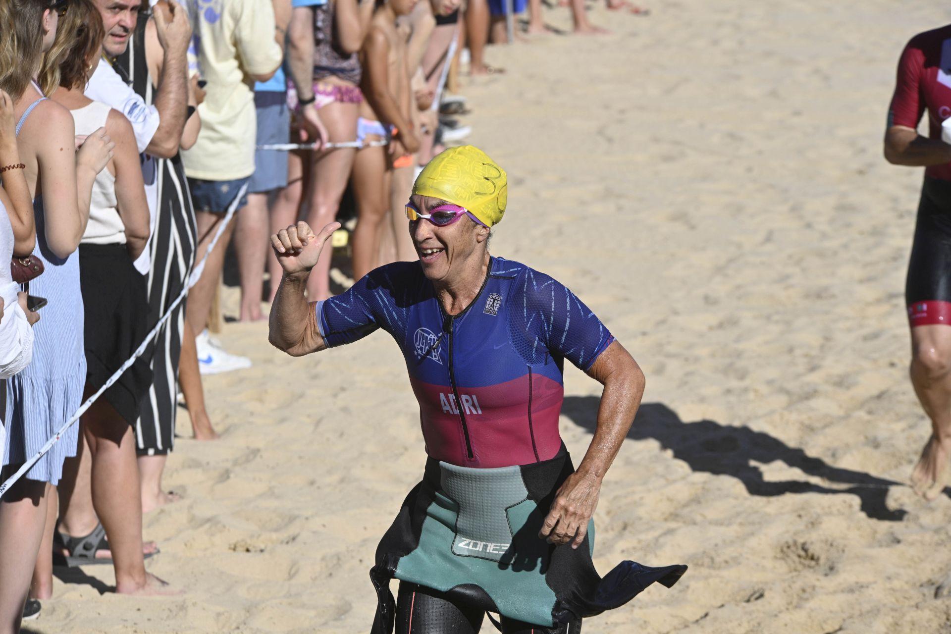 Las imágenes de la XVIII edición del Triatlón Memorial Onditz bajo el sol en Donostia