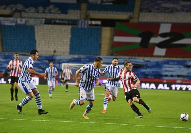 Un líder en La Cartuja. Llevaba menos de un año en la plantilla desde su salto definitivo al primer equipo, pero jugó con la maestría de un veterano en la final más esperada ante el Athletic