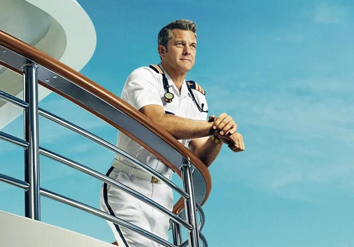 El actor Joshua Jackson encarna al doctor Max Bankman en esta divertida serie.